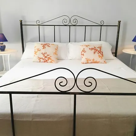 Frühstückspension La Dimora Salentina 3*